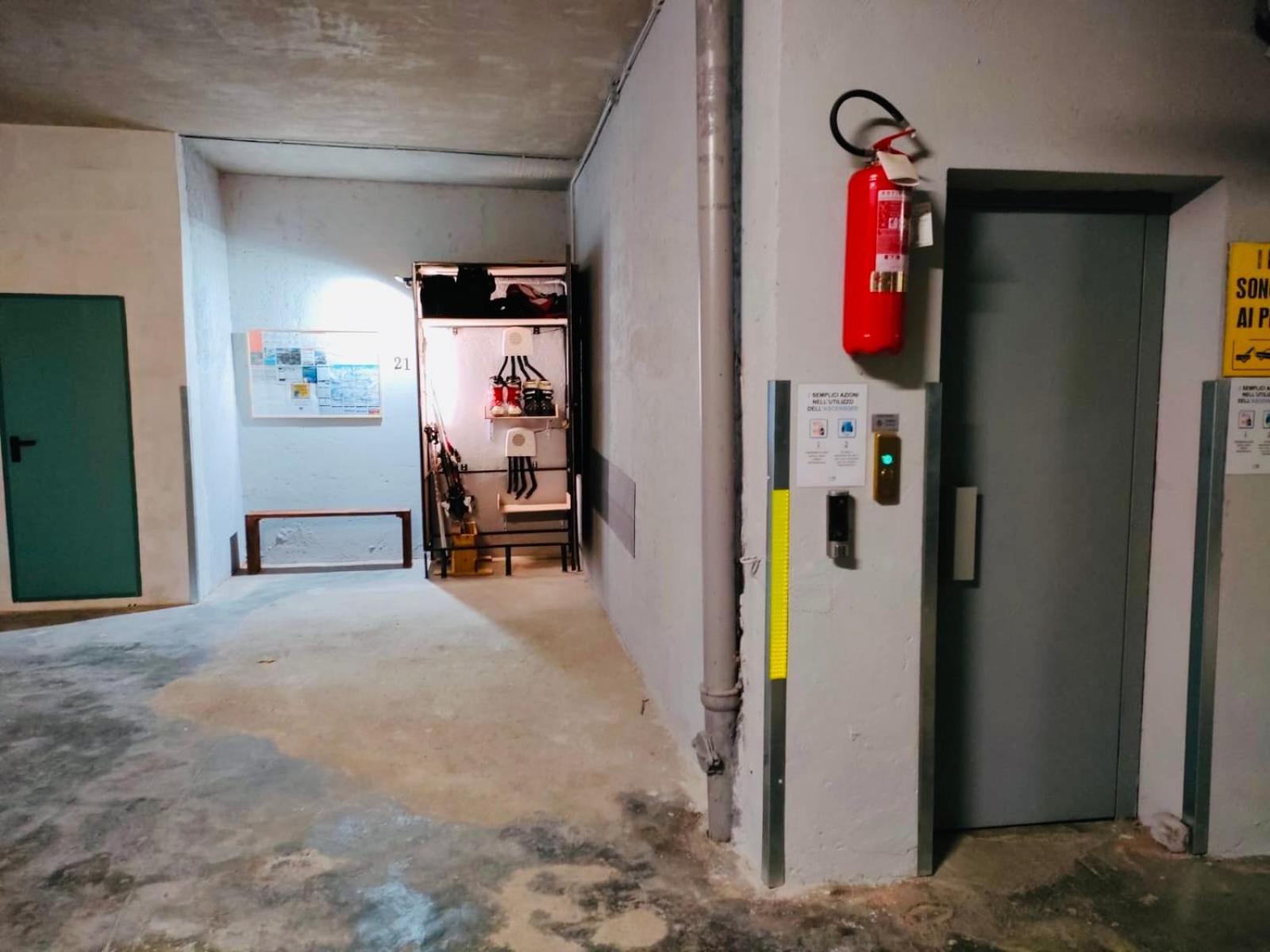 Апартаменты La Finestra Sul Brenta Con Posto Auto Privato Al Centro Di Mad Di Campiglio Cipat O22233-At-O13262 Фольгарида Экстерьер фото